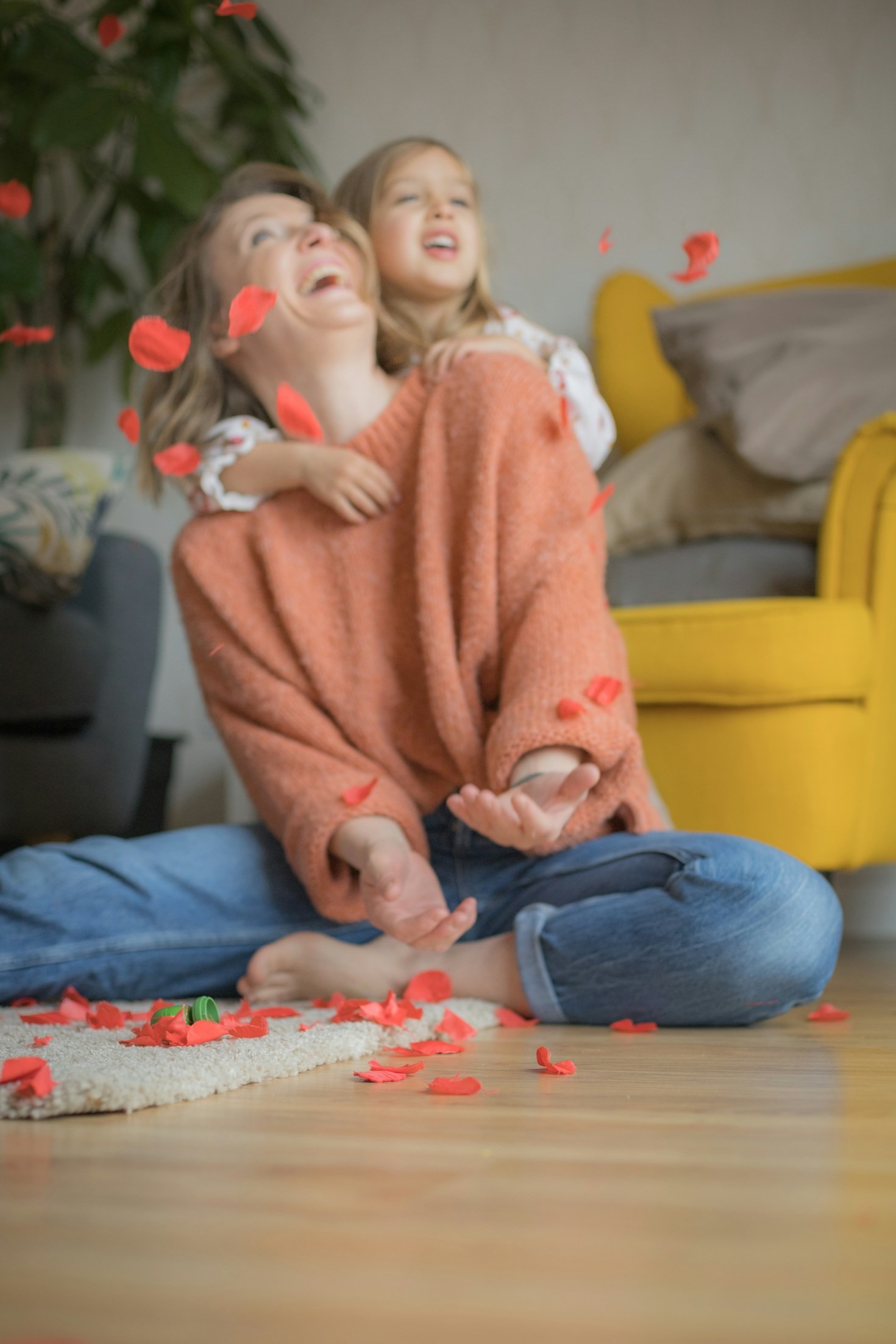 Montessori für zu Hause: So gelingt selbstständiges Spielen